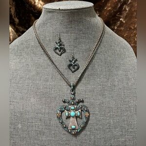 Rustic Distressed Goth/Rennaisance Necklace With Earrings Chain Measures 18/20”